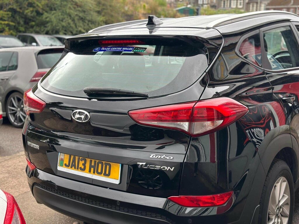 Hyundai Tucson Suv 1.7 Crdi Blue Drive Se Euro 6 Ss 2015 JA13HOD Black #6