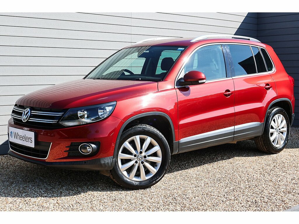 Volkswagen Tiguan Tdi Bluemotion Tech Match Red