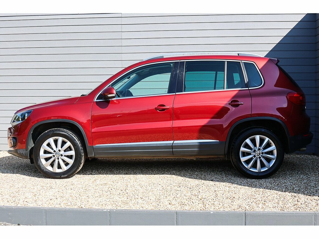 Volkswagen Tiguan Tdi Bluemotion Tech Match Red #5