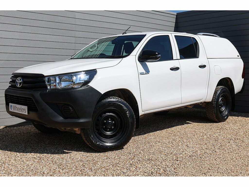 Toyota HILUX D-4d Active White