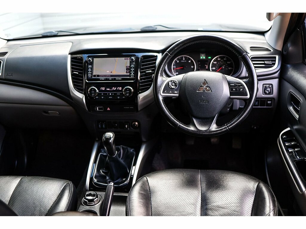 Mitsubishi L200 Di-d Dc Warrior Black #2