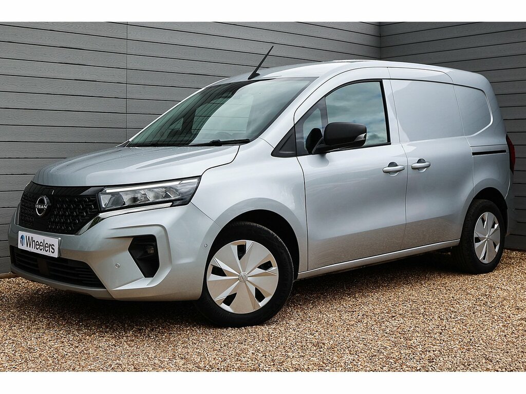 Nissan TOWNSTAR Tekna Grey