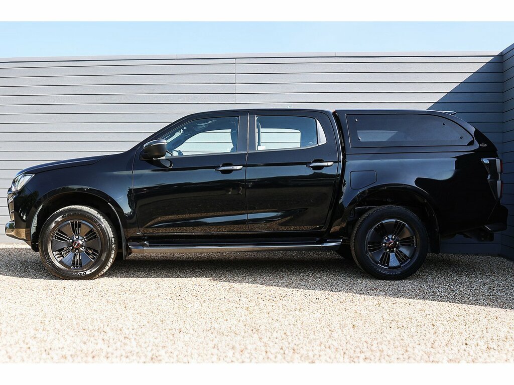 Isuzu D-Max Td V-cross Black #5