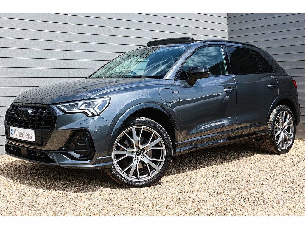 Audi Q3 Tfsie Black Edition Grey