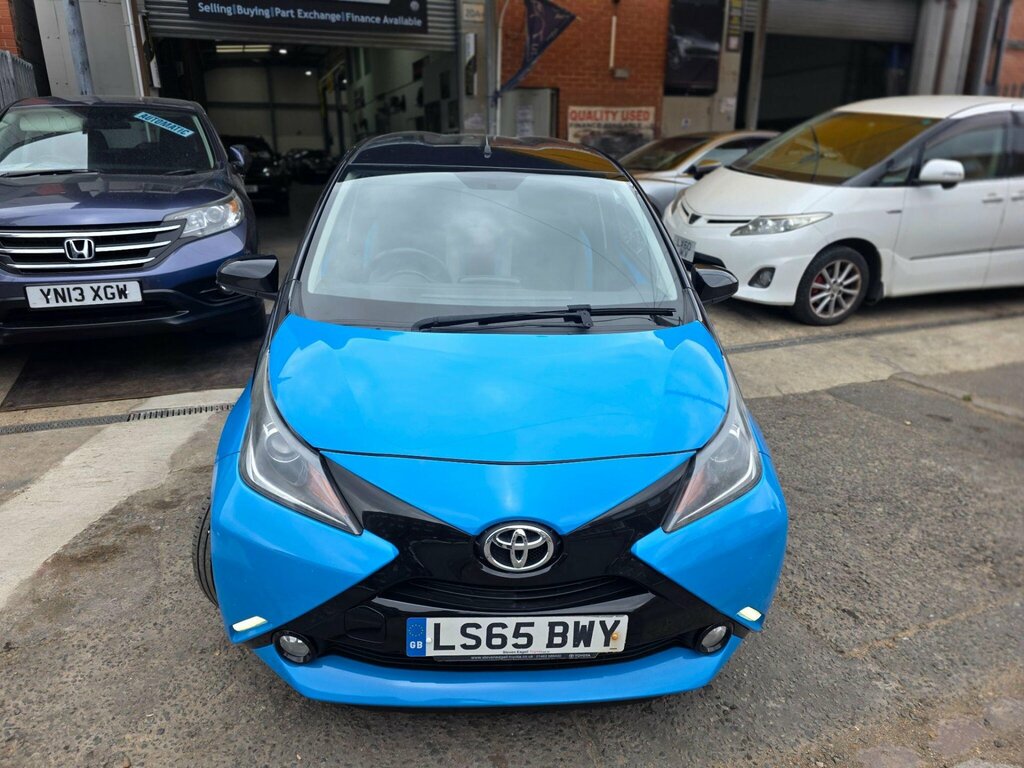 Toyota Aygo 1.0 Vvt-i X-cite X-shift Euro 6 LS65BWY Blue #4