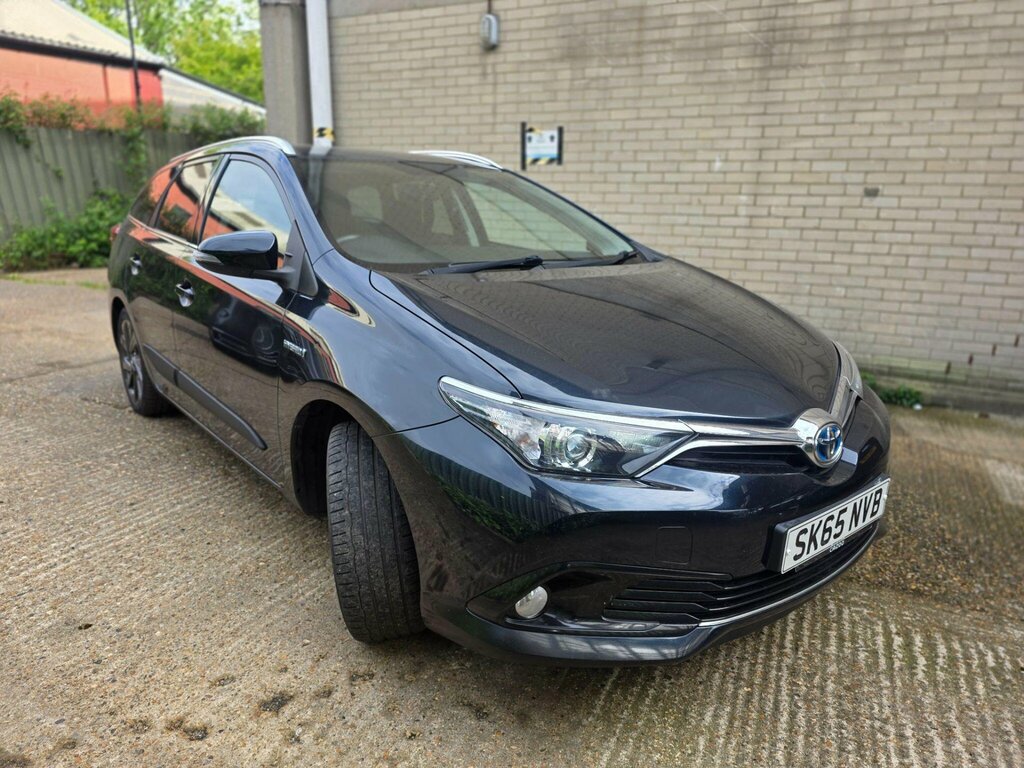 Toyota Auris 1.8 Vvt-h Design Touring Sports Cvt Euro 6 Ss 5 SK65NVB Grey #3