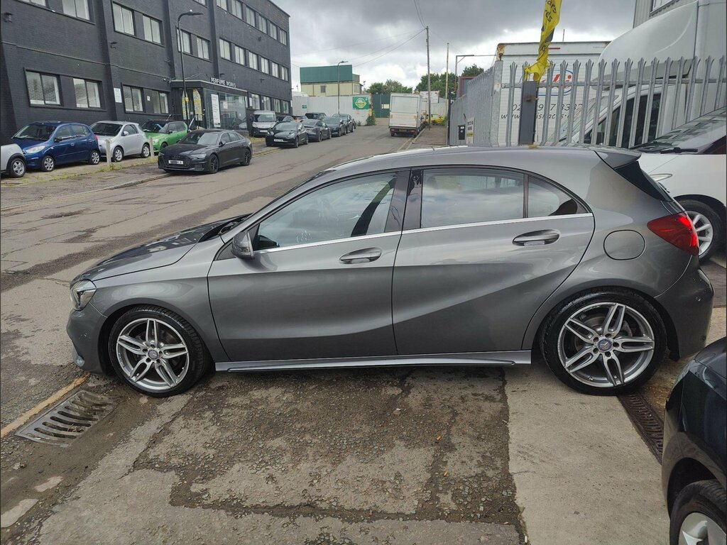 Mercedes-Benz A Class 1.5 A180d Amg Line Premium Euro 6 Ss AF66YJT Grey #5