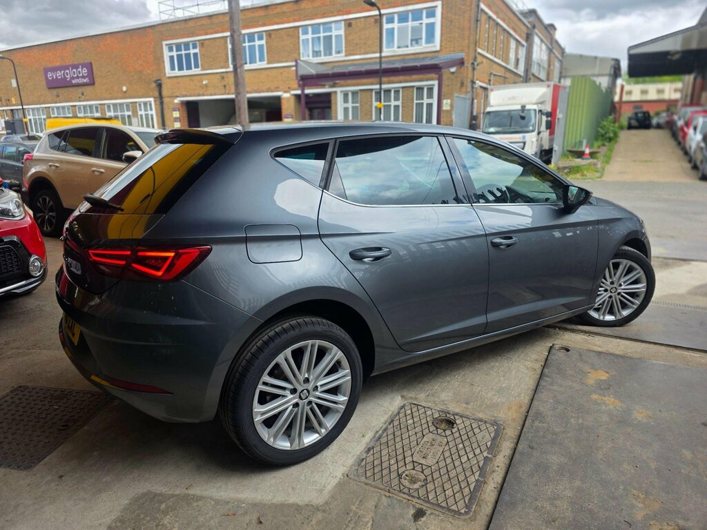 Seat Leon 1.4 Ecotsi Xcellence Technology Dsg Euro 6 Ss 5 KN18ZXC Grey #2