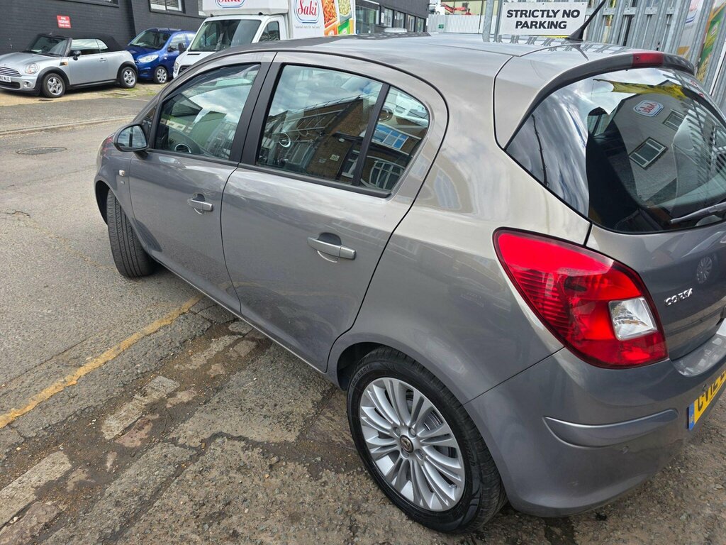Vauxhall Corsa 1.4 16V Se Euro 5 CV12ZPU Brown #5