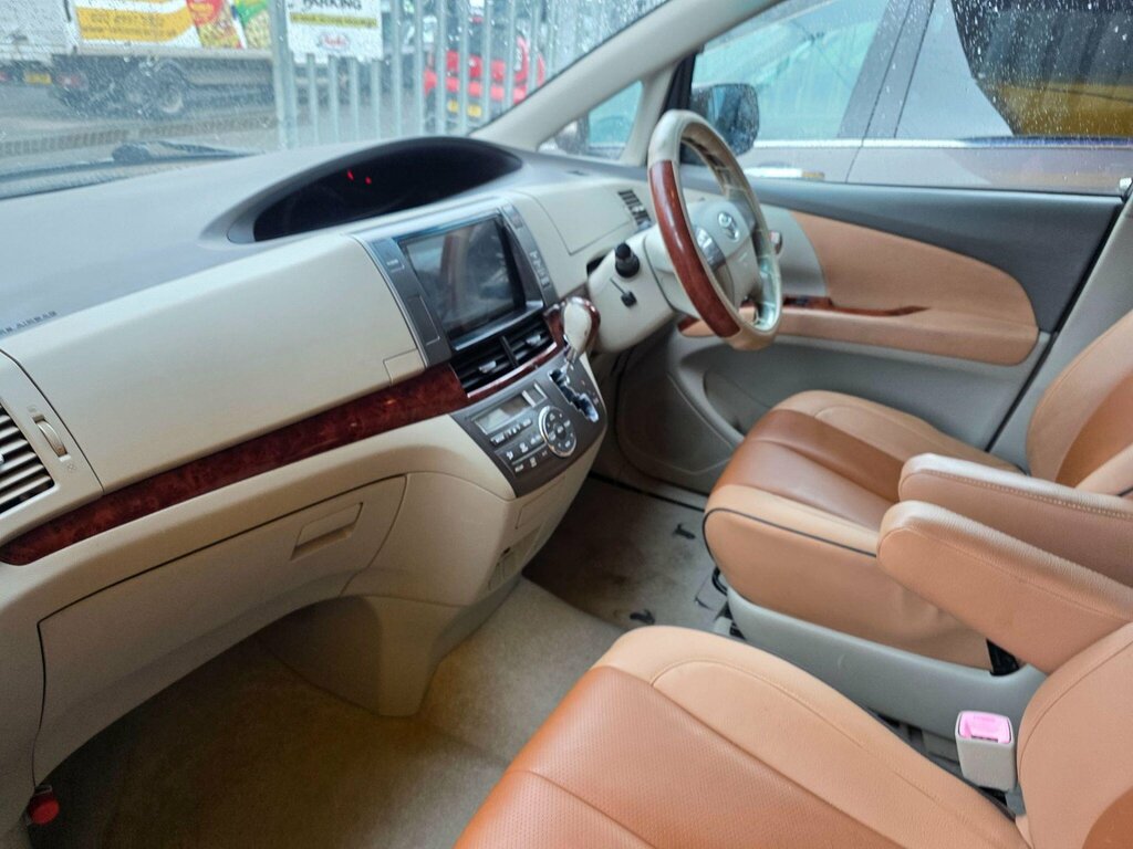 Toyota Estima 2.4 E-four X,ulez 2.4 White #8