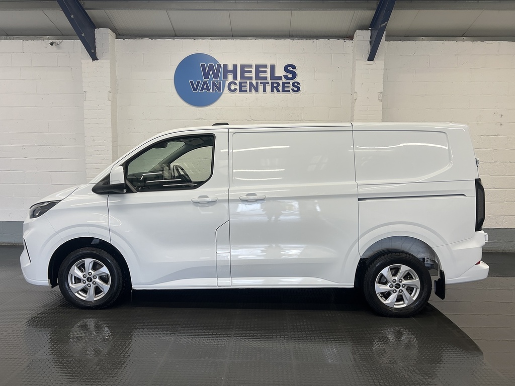 Ford Transit Custom Transit Custom 2.0 300 Ecoblue Limited L1 H1 Euro LD74MKF White #2