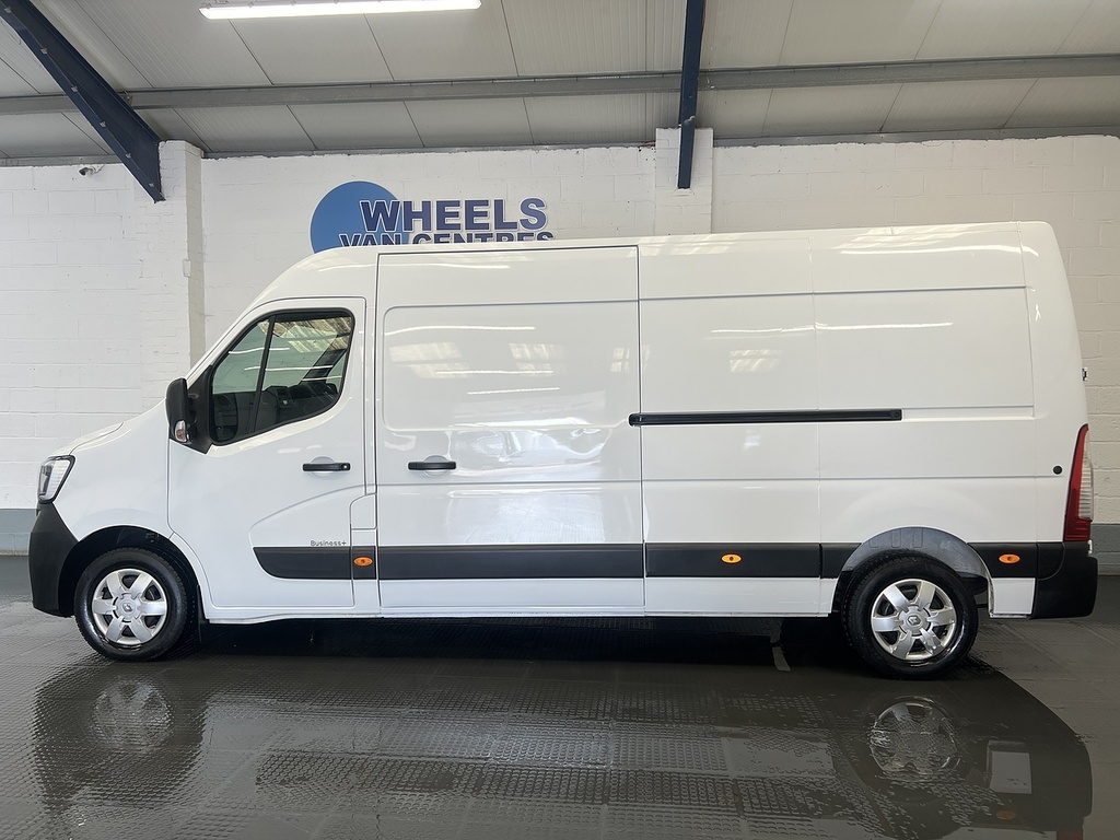 Renault Master Master 2.3 Dci 35 Business Fwd Lwb Medium Roof Eu YB72ETO White #2