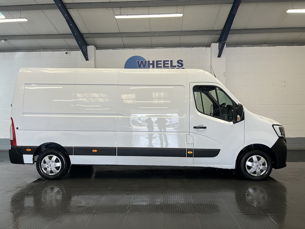 Renault Master Master 2.3 Dci 35 Business Fwd Lwb Medium Roof Eu YB72ETO White #6