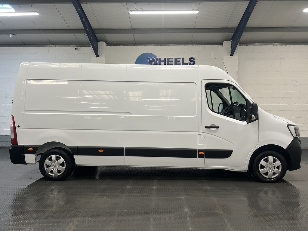 Renault Master Master 2.3 Dci 35 Business Fwd Lwb Medium Roof Eu YF72SYV White #6