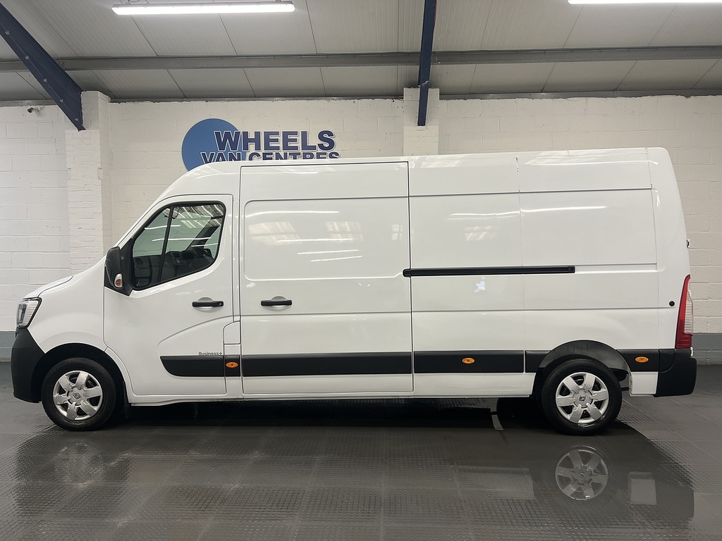 Renault Master Master 2.3 Dci 35 Business Fwd Lwb Medium Roof Eu YF72SYV White #2