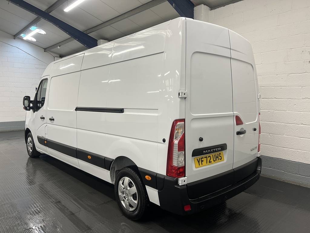 Renault Master Master 2.3 Dci 35 Business Fwd Lwb Medium Roof Eu YF72UHS White #3