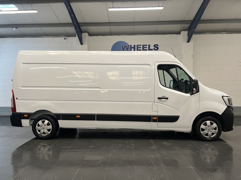 Renault Master Master 2.3 Dci 35 Business Fwd Lwb Medium Roof Eu YF72UHR White #6
