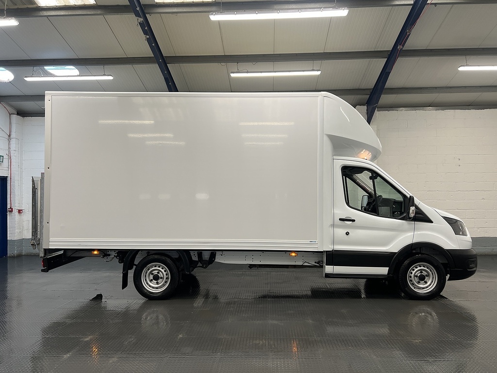 Ford Transit Custom 2.0 350 Ecoblue Leader Luton Van WR23FKS White #5