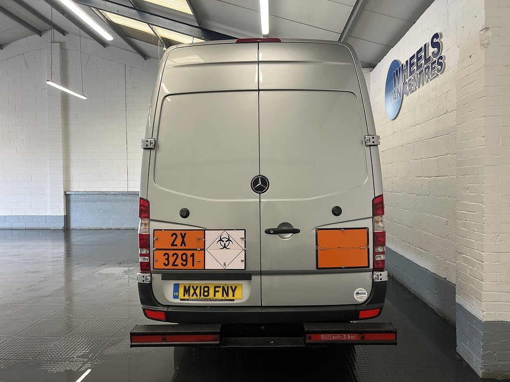 Mercedes-Benz Sprinter Sprinter 2.1 514 Cdi Blueefficiency Panel Van MX18FNY White #4
