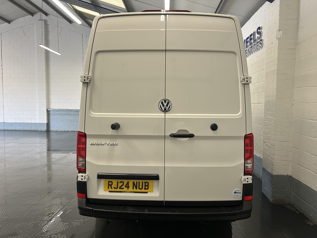 Volkswagen Crafter 2.0 Tdi Cr35 Commerce Plus Panel Van Ma RJ24NUB White #4