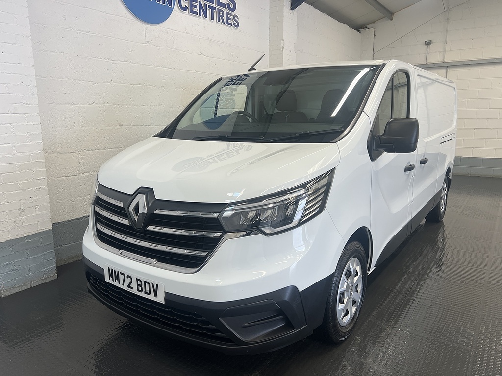 Renault Trafic 2.0 Dci Blue Ll30 Business Panel Van M White