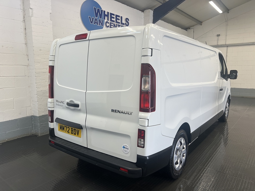 Renault Trafic 2.0 Dci Blue Ll30 Business Panel Van M MM72BDV White #5