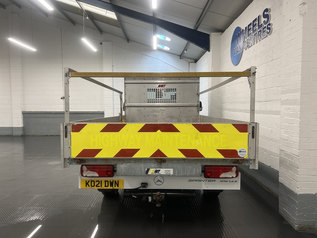 Mercedes-Benz Sprinter 315 Cdi Progressive 2.0 L3dropside Die White #3