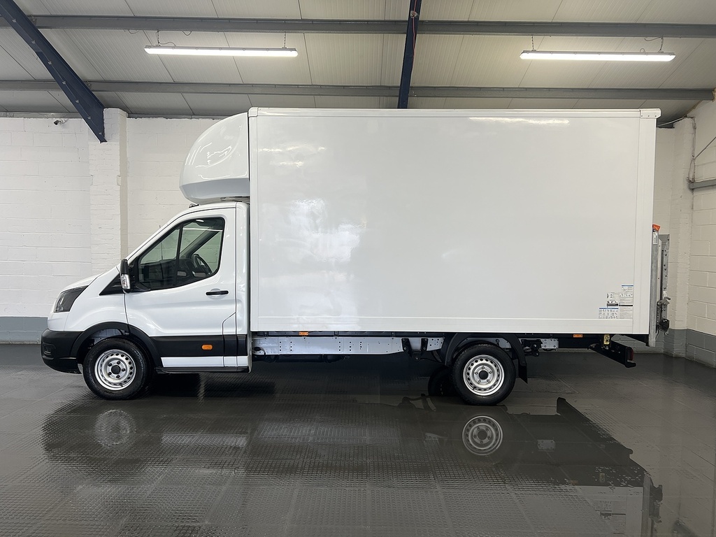 Ford Transit Custom 350 Ecoblue Leader 2.0 Luton DP24AJV White #2