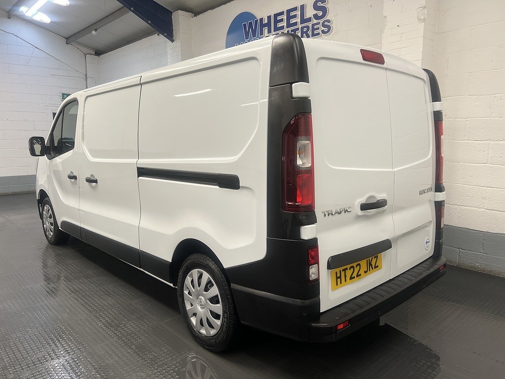 Renault Trafic 2.0 Dci Blue Ll30 Business Panel Van Ma HT22JKZ White #3