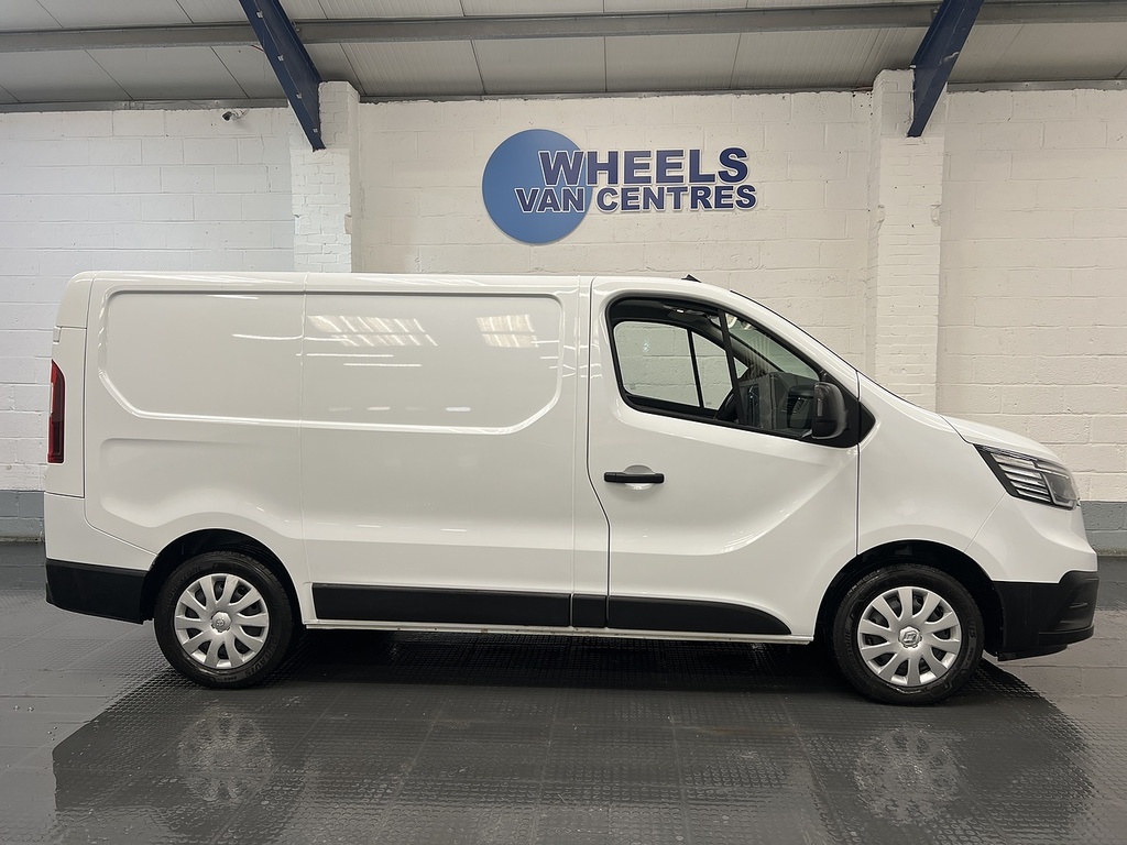 Renault Trafic 2.0 Dci Blue Sl28 Business Panel Van M HV72ZRR White #6