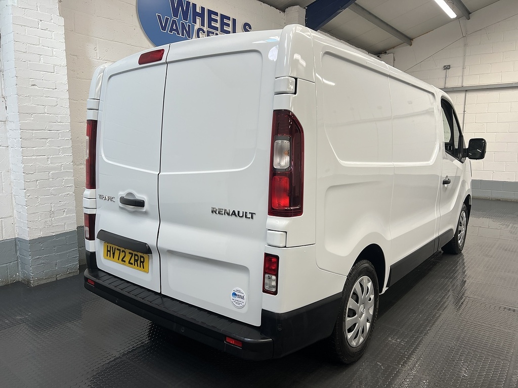 Renault Trafic 2.0 Dci Blue Sl28 Business Panel Van M HV72ZRR White #5