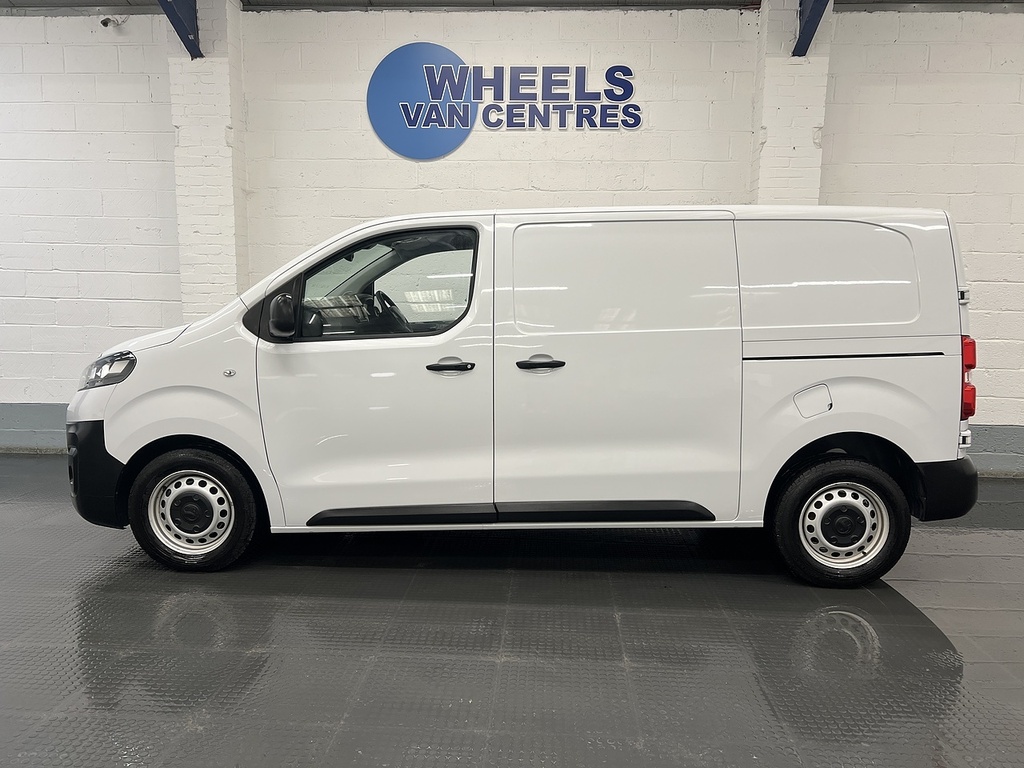 Vauxhall Vivaro 1.5 Turbo D 2900 Prime Panel Van 6Dr DL23YTX White #2