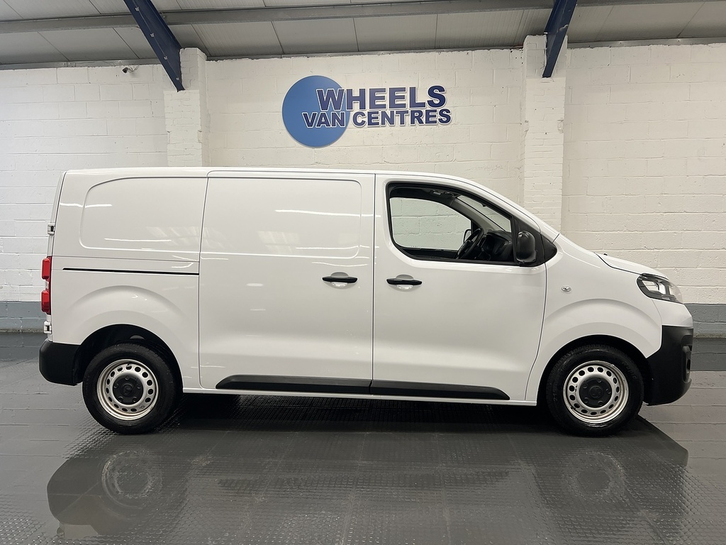 Vauxhall Vivaro 1.5 Turbo D 2900 Prime Panel Van 6Dr DL23YTX White #6
