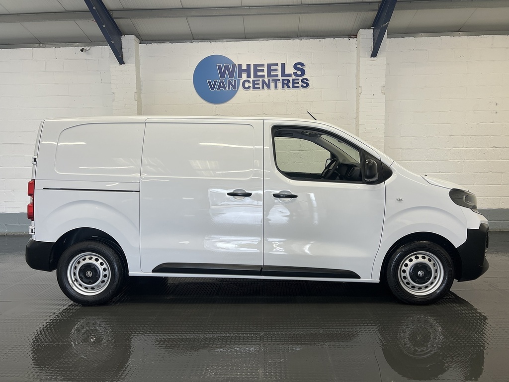 Vauxhall Vivaro 1.5 Turbo D Prime Panel Van 6Dr Swb DN74RKO White #6