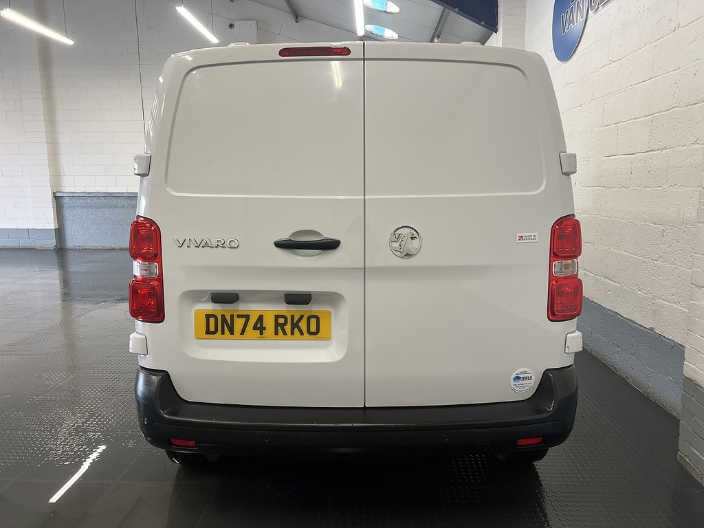 Vauxhall Vivaro 1.5 Turbo D Prime Panel Van 6Dr Swb DN74RKO White #4