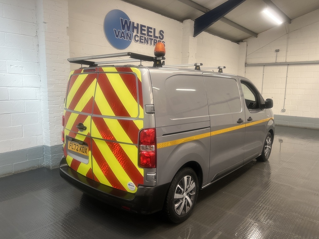 Toyota PROACE 1.5D Icon Medium Panel Van 6Dr Mwb E Grey #5