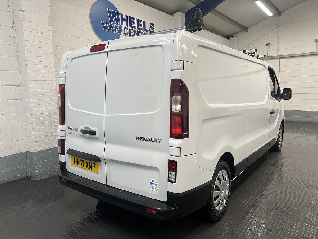 Renault Trafic 2.0 Dci Energy 30 Business Panel Van M HN71XMF White #5