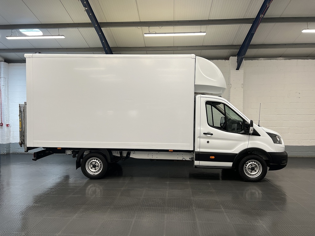 Ford Transit Custom 350 Ecoblue Leader 2.0 Luton CN72VHE White #5