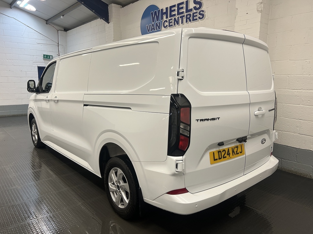 Ford Transit Custom 2.0 300 Ecoblue Limited Panel Van Manua LD24KZJ White #3