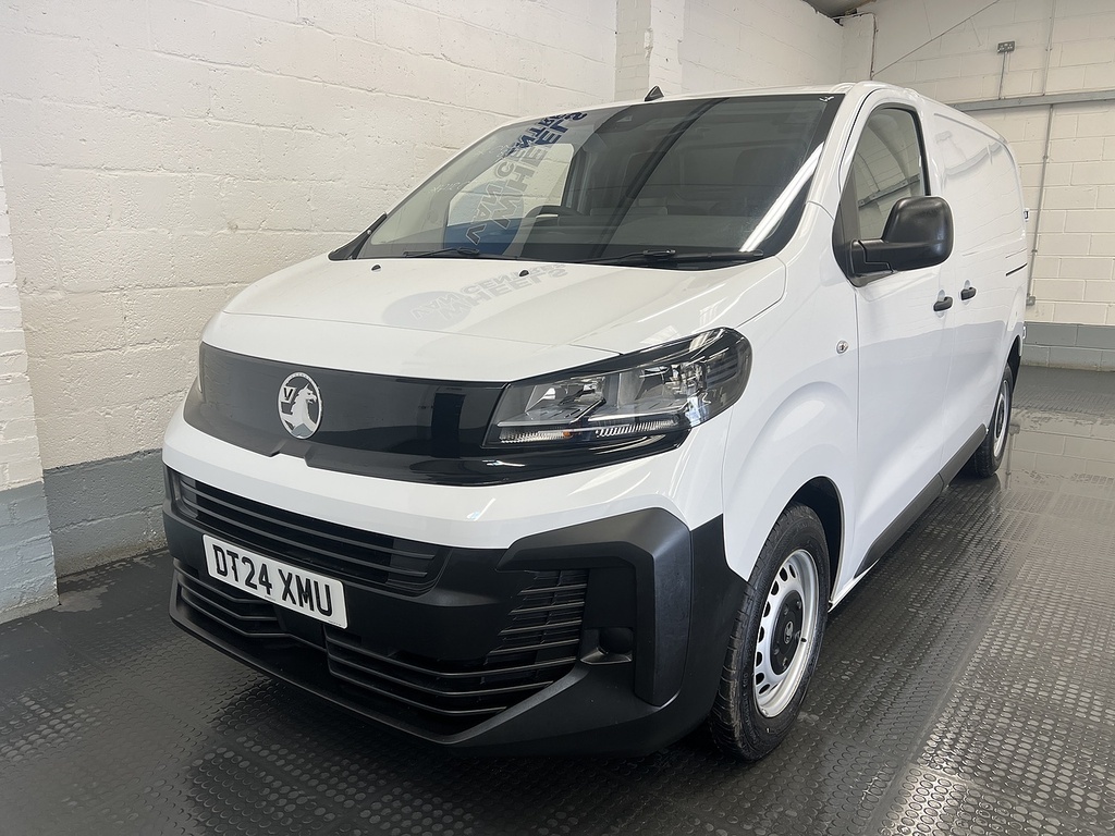 Vauxhall Vivaro 1.5 Turbo D Prime Panel Van 6Dr Swb White
