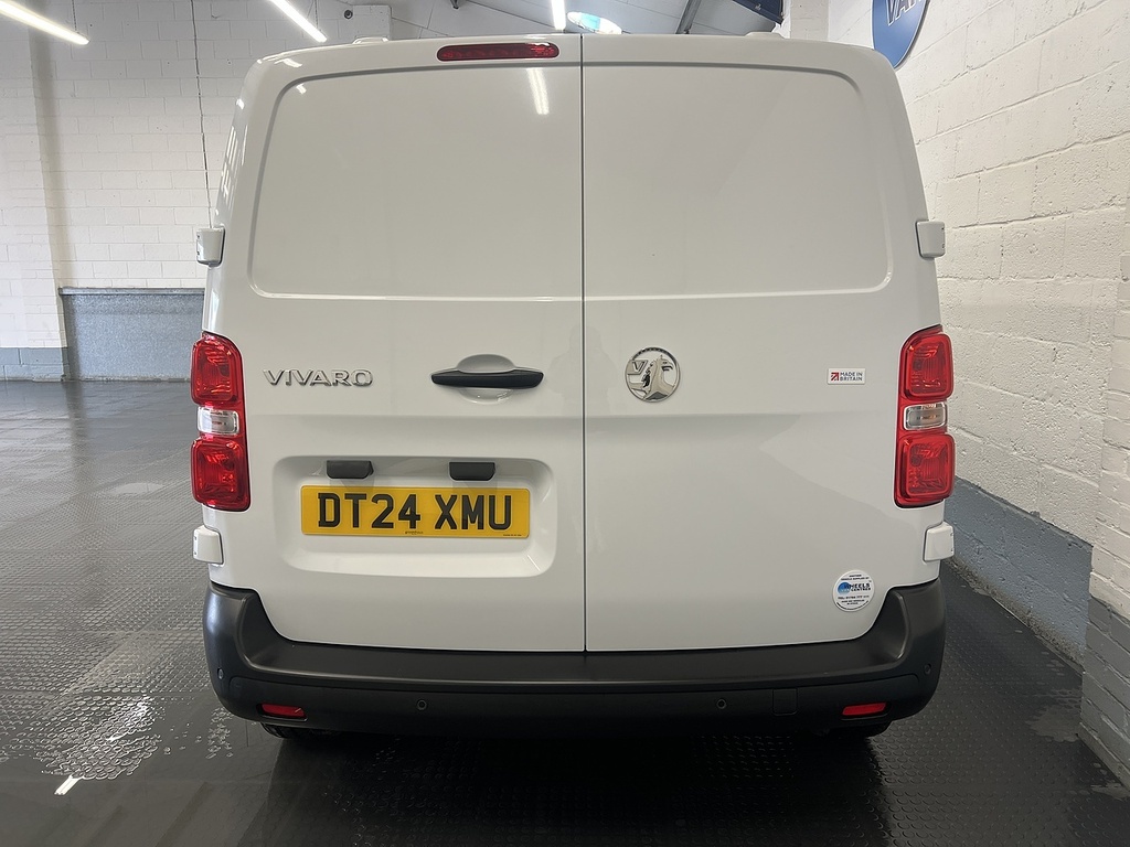 Vauxhall Vivaro 1.5 Turbo D Prime Panel Van 6Dr Swb White #4