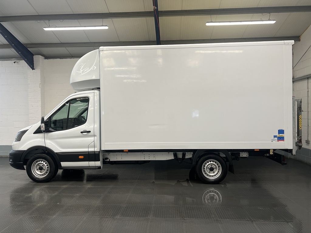 Ford Transit Custom 350 Ecoblue Leader 2.0 Luton WN24JZF White #2
