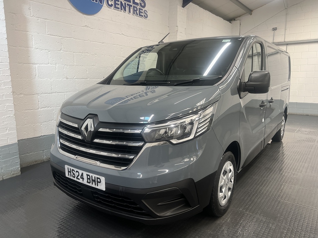 Renault Trafic 2.0 Dci Blue Ll30 Advance Panel Van Man Grey