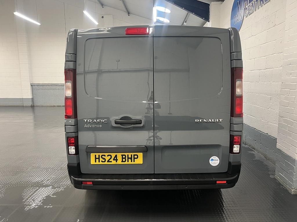 Renault Trafic 2.0 Dci Blue Ll30 Advance Panel Van Man HS24BHP Grey #4