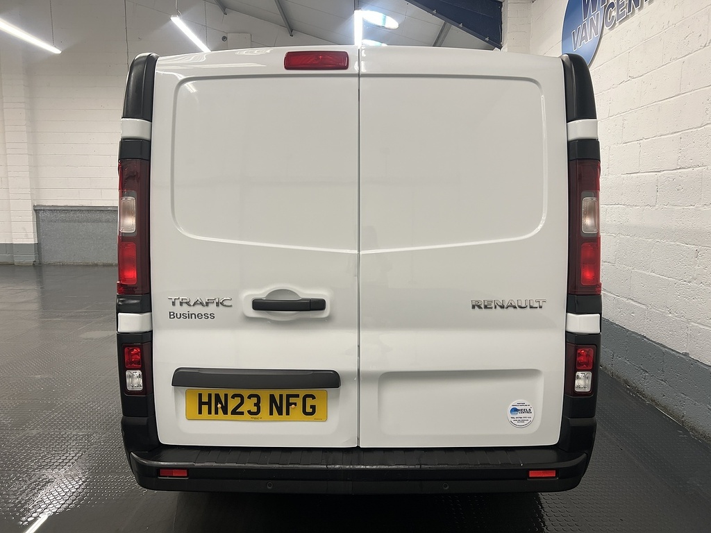 Renault Trafic 2.0 Dci Blue Sl28 Business Panel Van Ma HN23NFG White #4