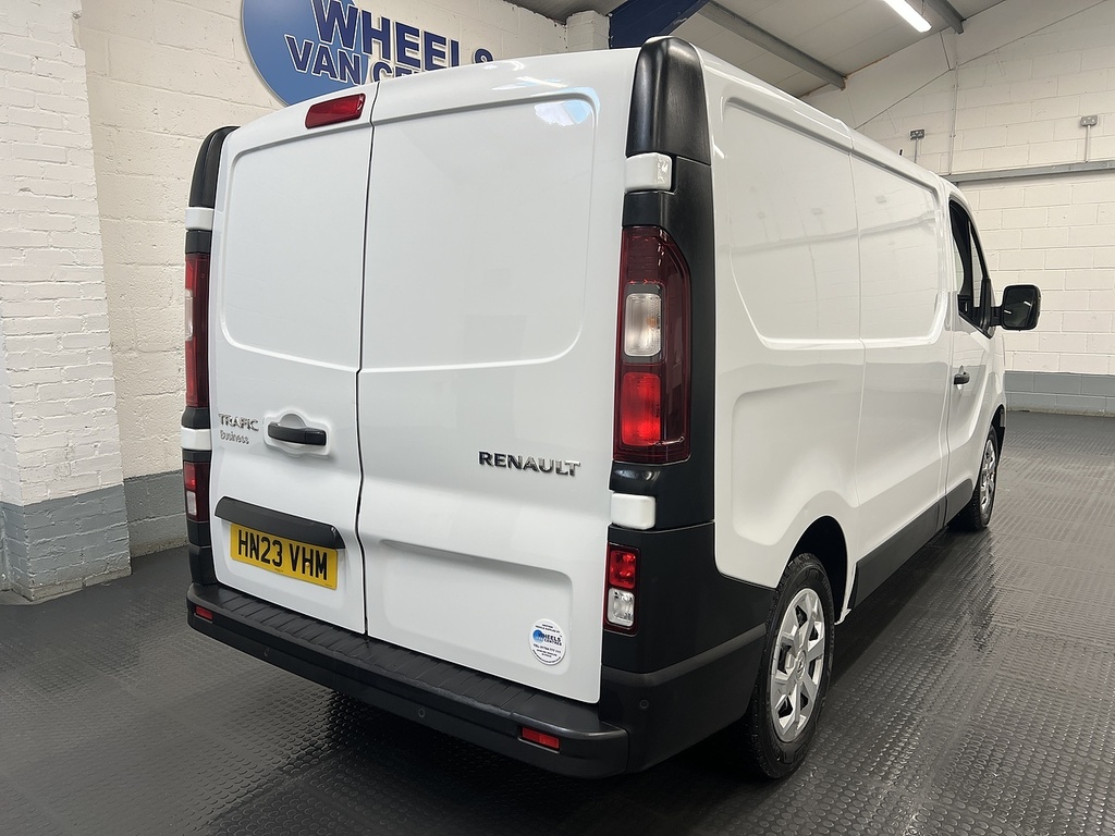 Renault Trafic 2.0 Dci Blue Sl28 Business Panel Van Ma HN23VHM White #5