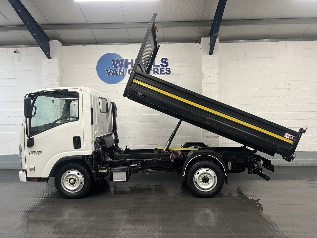 Isuzu Tipper N35.125se 1.9 Tipper KE23ACU White #2
