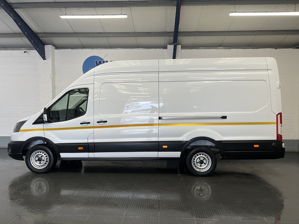 Ford Transit Custom 2.0 350 Ecoblue Leader Panel Van LE23EVP White #2