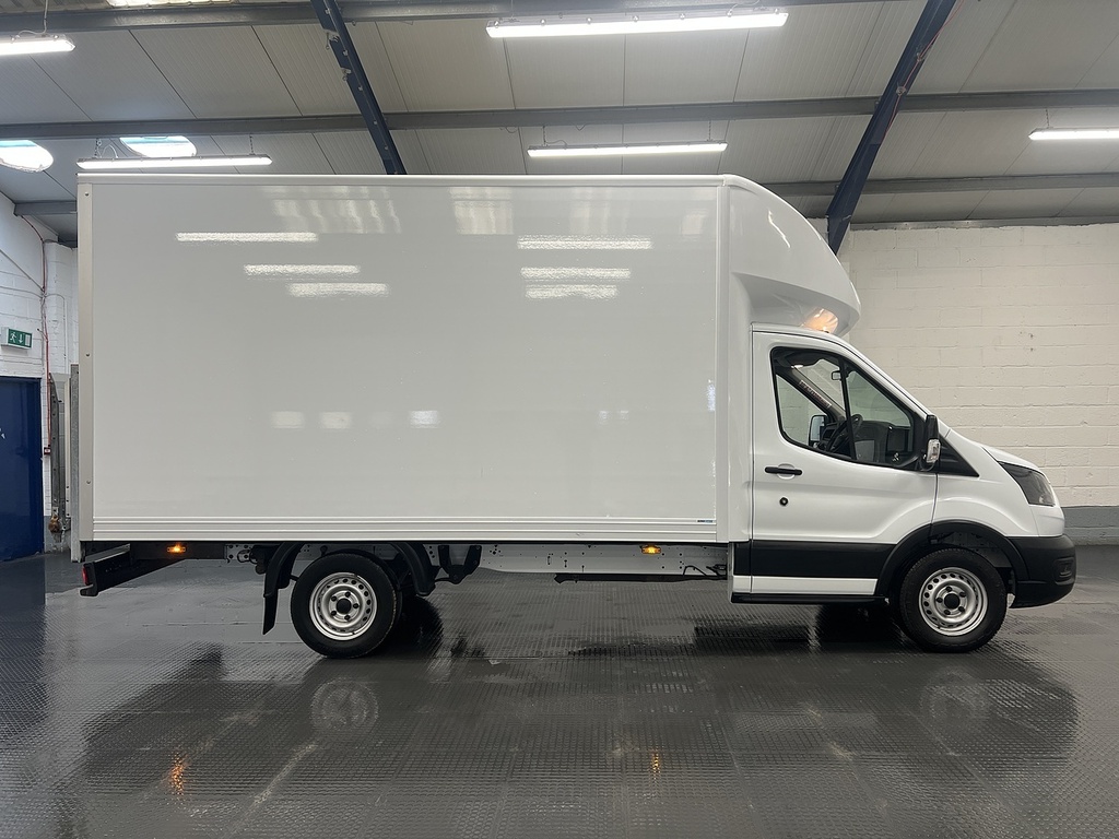 Ford Transit Custom 350 Ecoblue Leader 2.0 Luton WN72UXD White #6