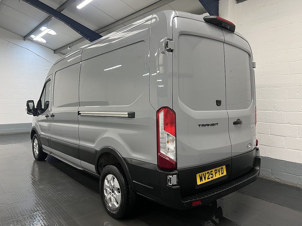 Ford Transit Custom 2.0 350 Ecoblue Limited Panel Van WV25PYD Grey #3
